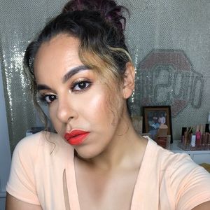 Meet your Posher, Stacy